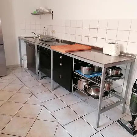200 M2 Ueber 2 Etagen Fuer Bis Zu 12 Personen Apartment