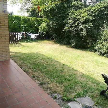 Apartment 200 M2 Ueber 2 Etagen Fuer Bis Zu 12 Personen *