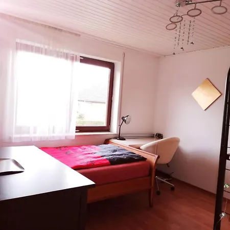 Apartment 200 M2 Ueber 2 Etagen Fuer Bis Zu 12 Personen *