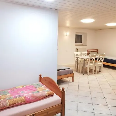 Lejlighed Souterrain Monteur Arbeiter 2-zimmer