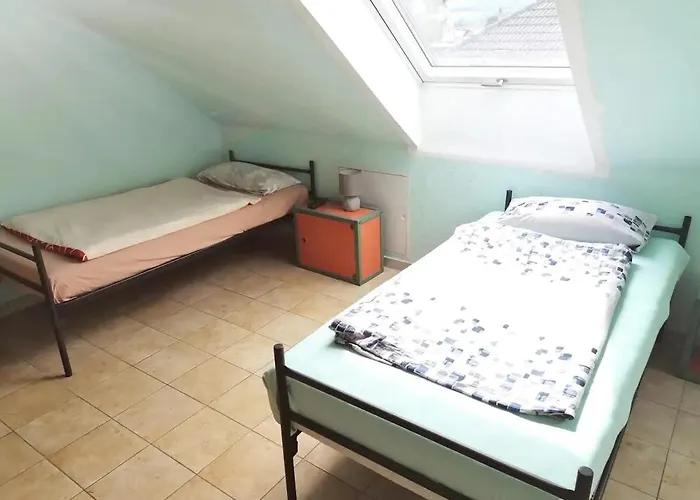 3 Obergeschoss Апартаменты *